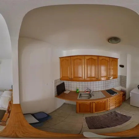 Krk Kornic Apartments Chambre photo
