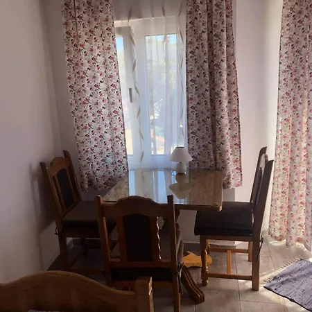Krk Kornic Apartments Chambre photo