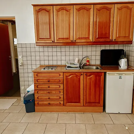 Krk Kornic Apartments Extérieur photo