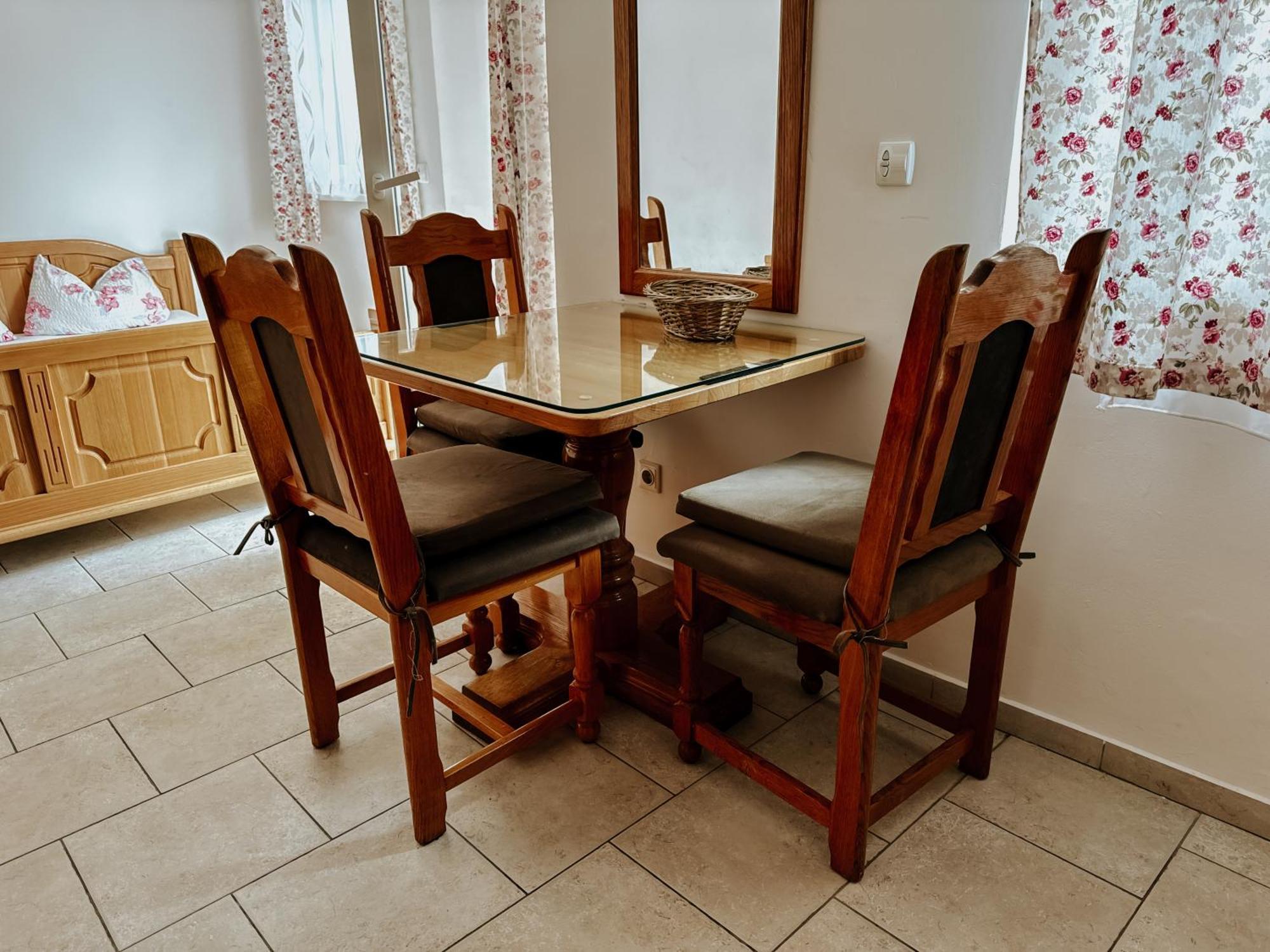 Krk Apartment Kornić